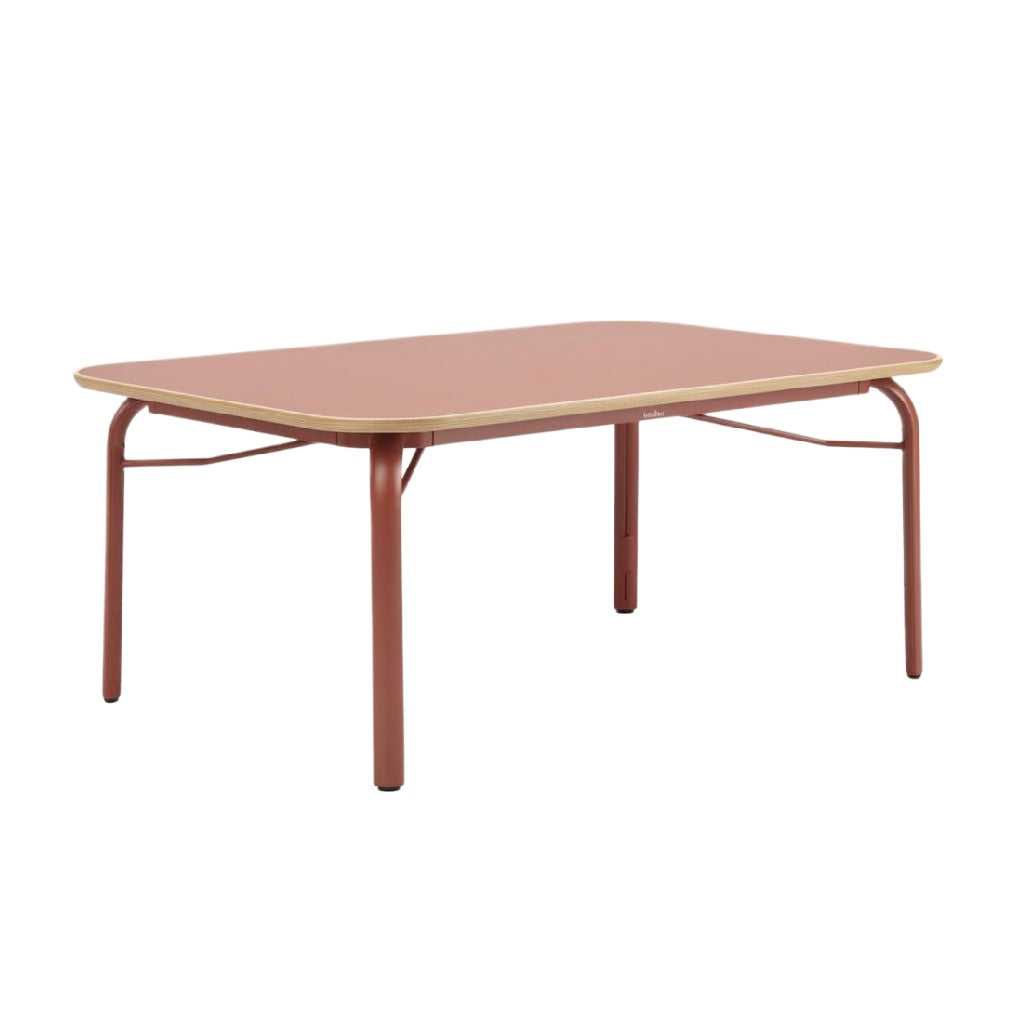 Technische titel: "Moderne rechthoekige eettafel met metalen frame en rustieke afwerking"